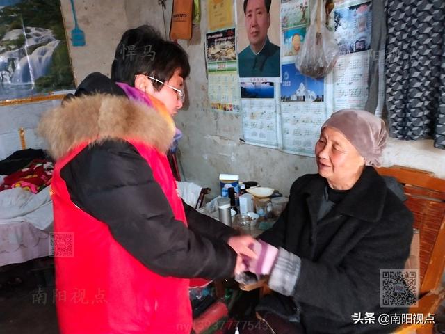 关爱贫困留守残疾孤寡群体邓州社区志愿者协会在行动|邓州|残疾|社区_新浪新闻