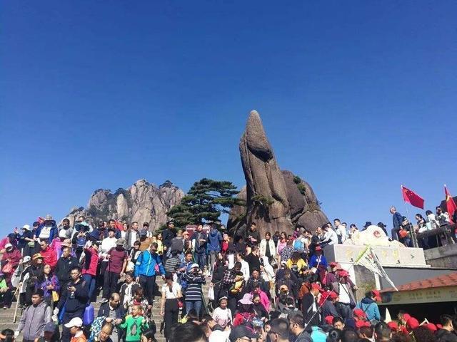 节假日城里人扎堆出游,农村人却一直待在家,农民为何不爱旅游?