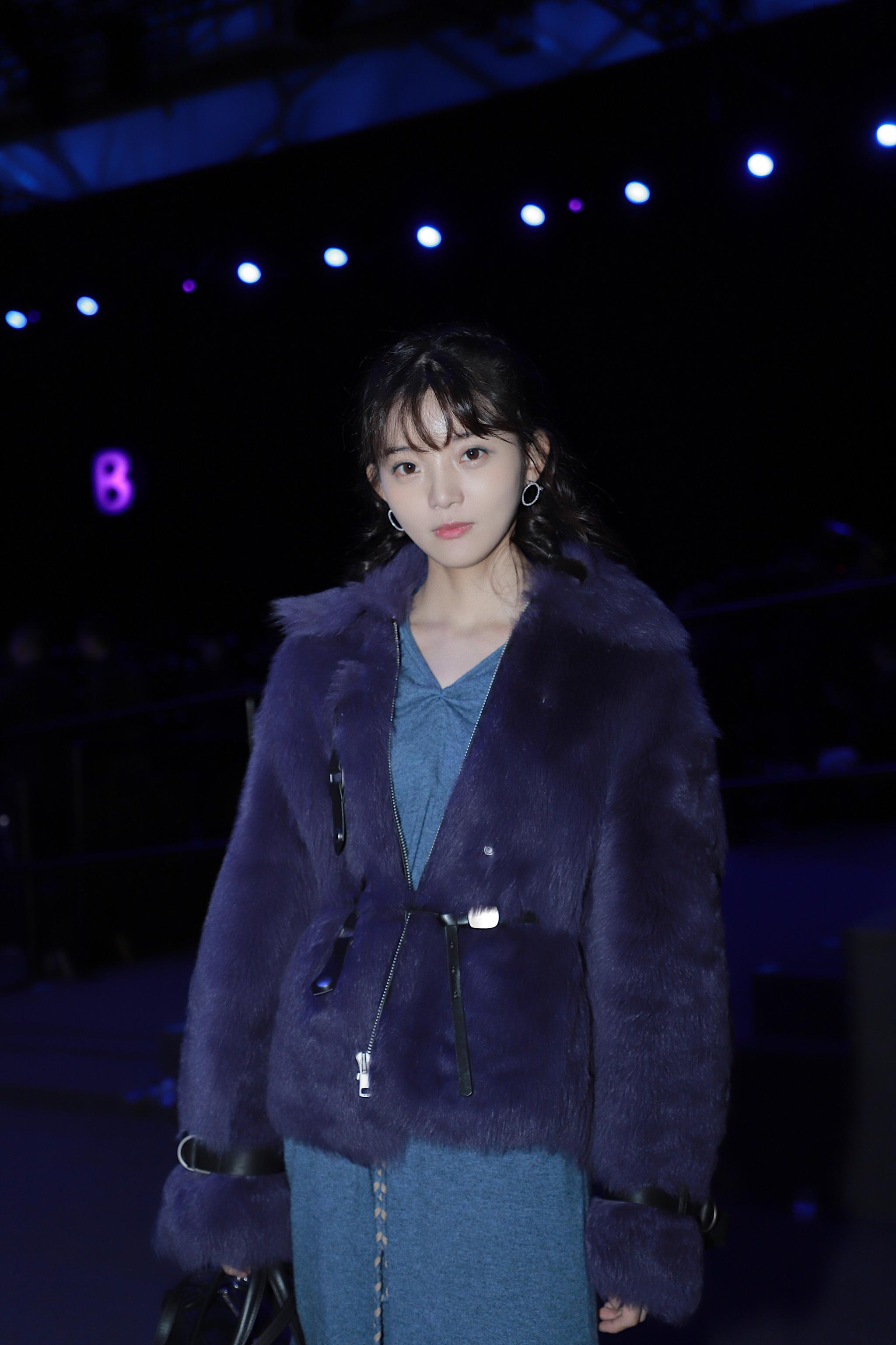 1cm领誉-王晴 受邀出席吉芬jefen 20ss 时装大秀暨品牌20周年发布会