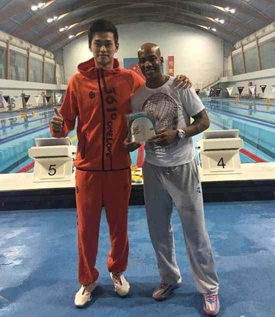 毫无疑问,孙杨是中国乃至世界上最优秀的游泳运动员之一.