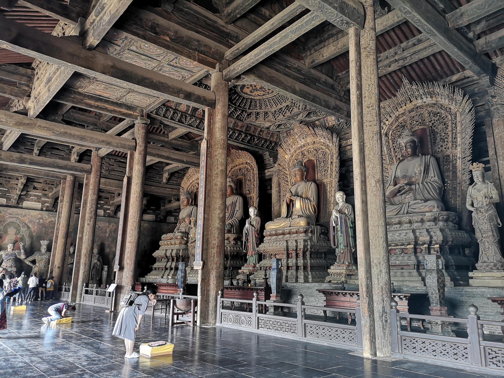 大同善化寺的彩塑