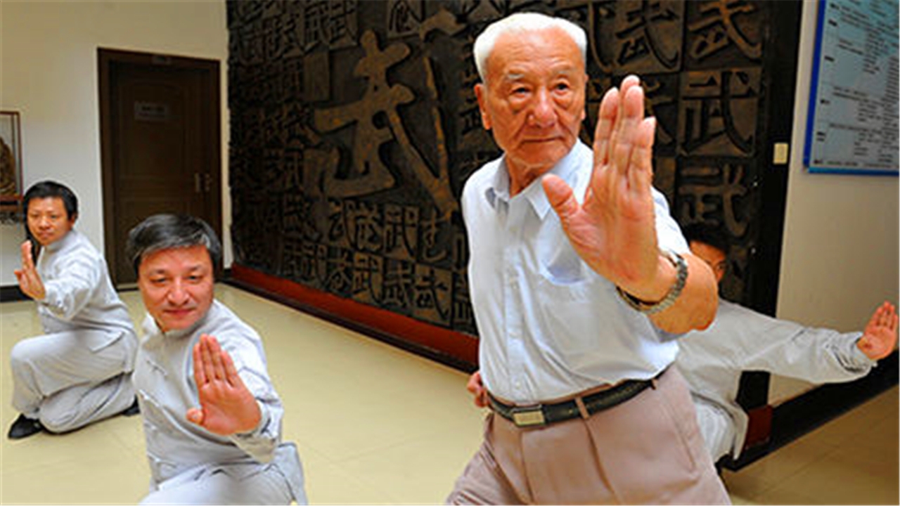 归的武林大师:三人默默无闻,一名闻名世界|蔡龙云|王子平|武术_新浪网