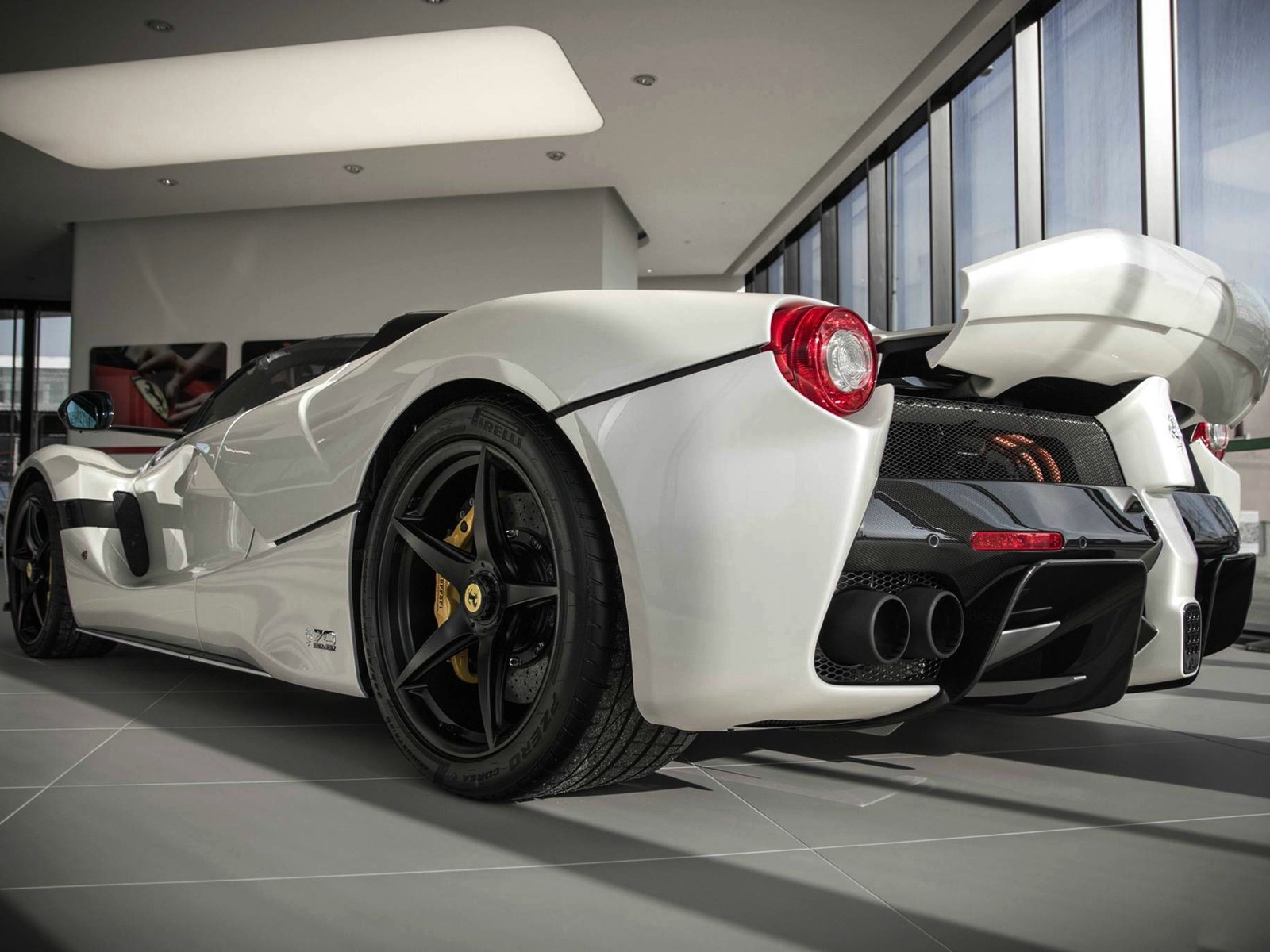 法拉利 laferrari aperta