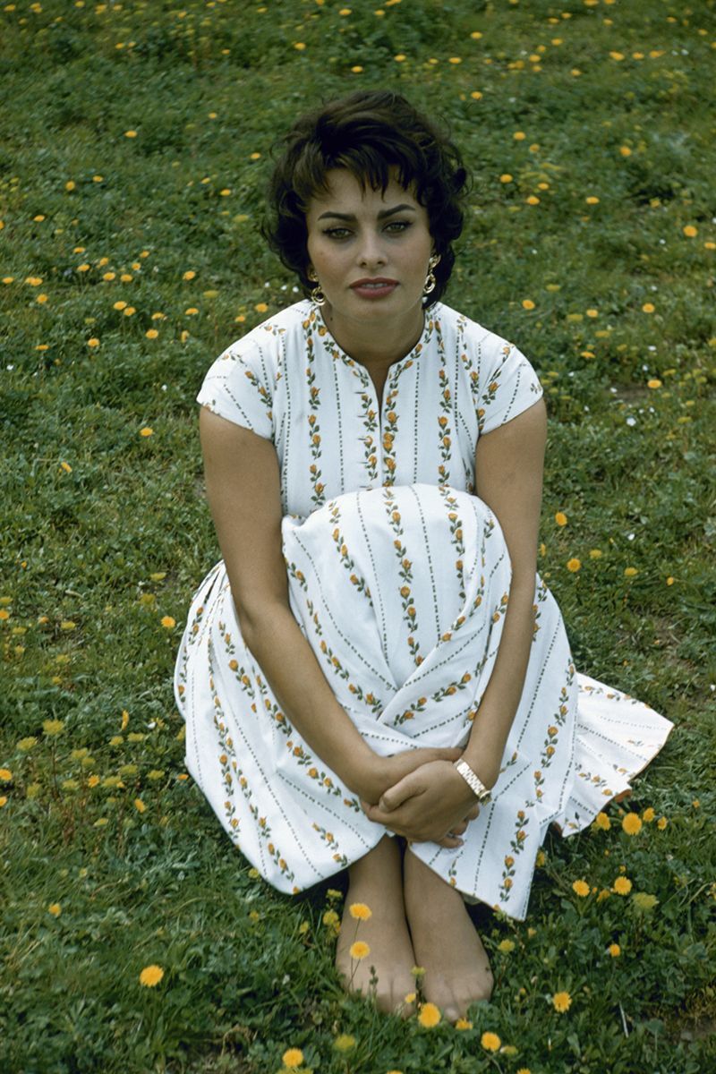 sophia loren photographed by loomis dean in rome, 1957.