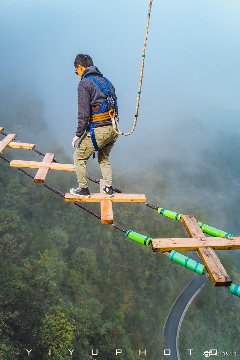 重庆旅游——深受综艺节目青睐的梦幻奥陶纪 玩得心跳加速