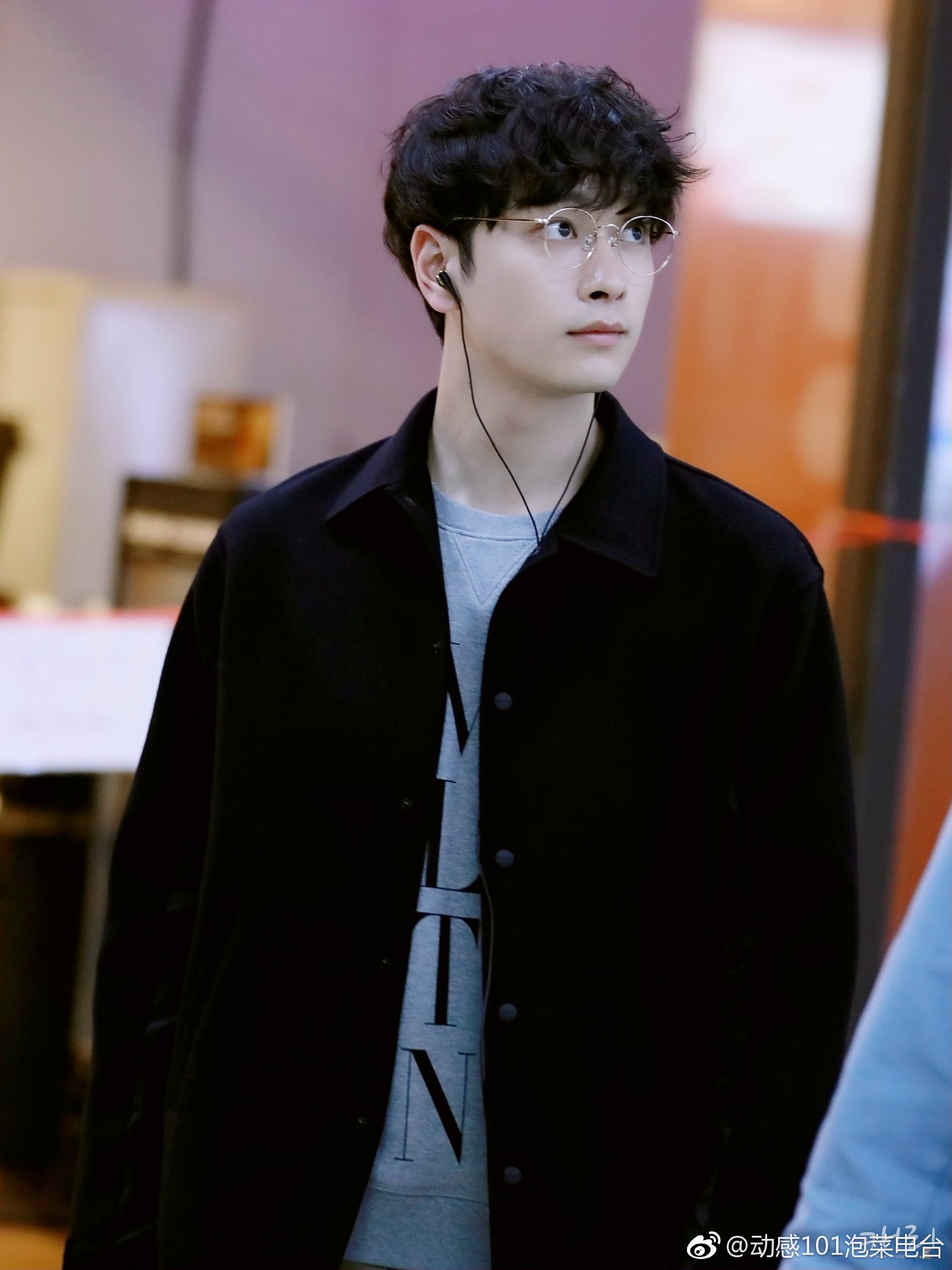 克里斯马爆棚的黄金忙内,帅气又暖心,成熟又稳重的生日粗卡