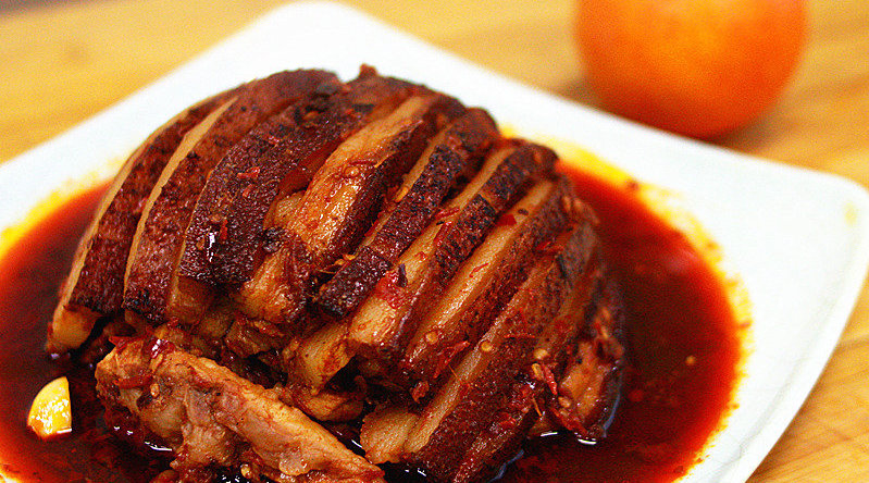 北方农村特色过年硬菜,大块麻辣肉,隔着屏幕都流口水!