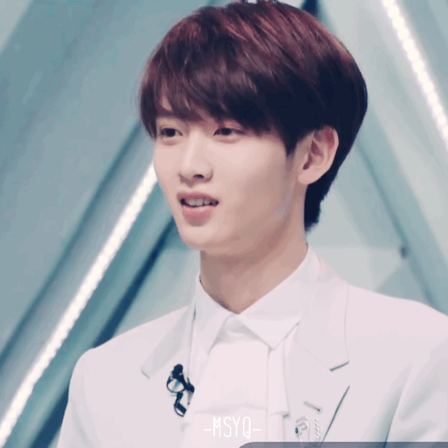 李汶翰管栎胡春杨何昶希姚弛施展王喆陈宥维嘉羿