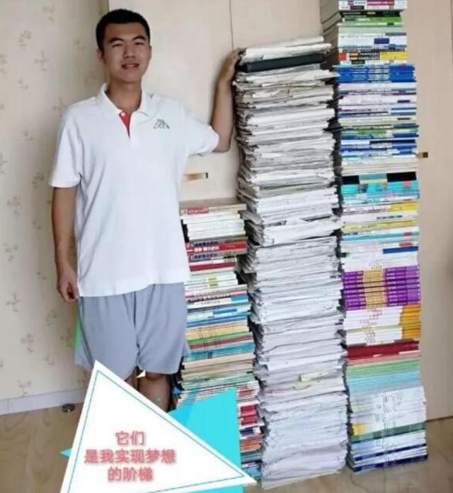 衡水中学学霸作息表曝光,学霸的背后,是苦行僧的自律休闲区蓝鸢梦想 - Www.slyday.coM 衡水中学学霸作息表曝光,学霸的背后,是苦行僧的自律休闲区蓝鸢梦想 - Www.slyday.coM