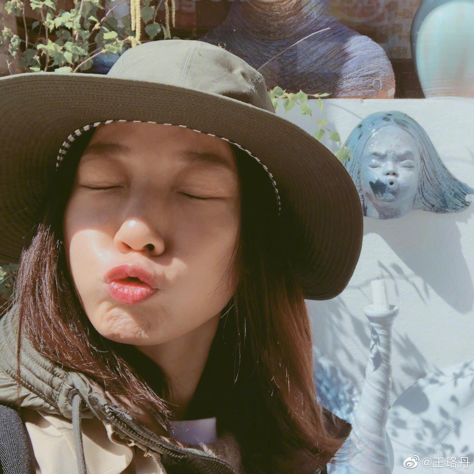 你的美食博主已上线- 王珞丹