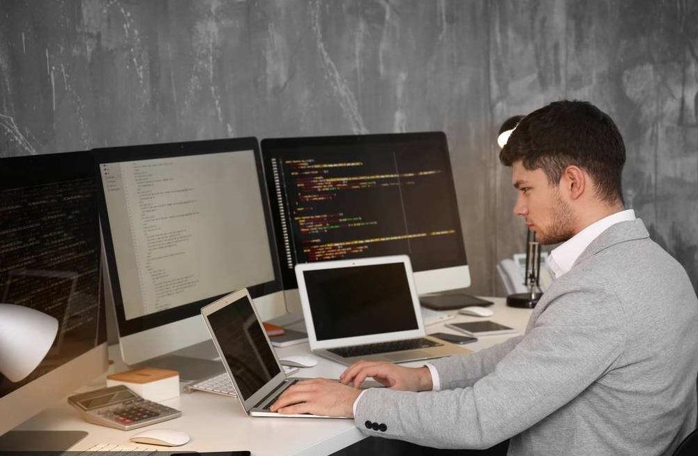 程序员过年回家最怕3件事第一件码农都遇到过简直无力吐槽