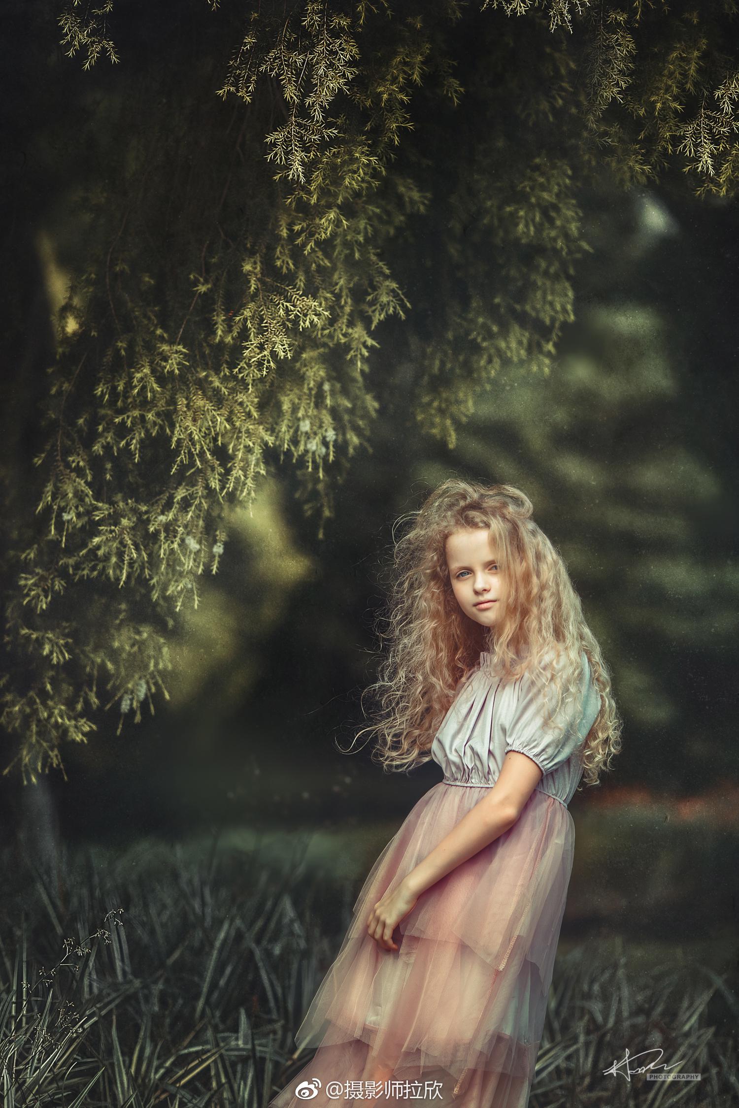 俄罗斯10岁女孩来中国旅行请我给她拍一组接地气的广州照片