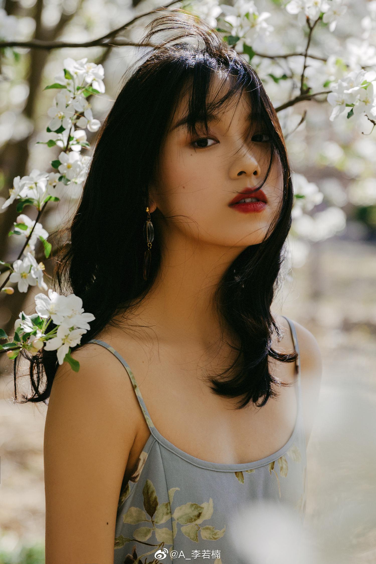 与你相守每一个日落时分出镜:@马克吐凉快by@a_李若楠