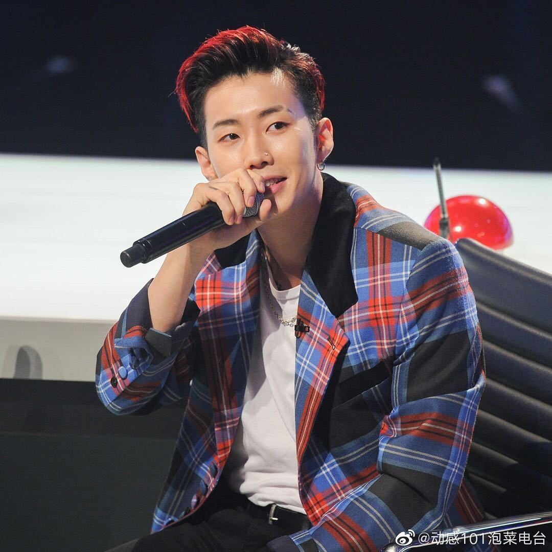 牛奶皮肤超强童颜的朴社长生日粗卡