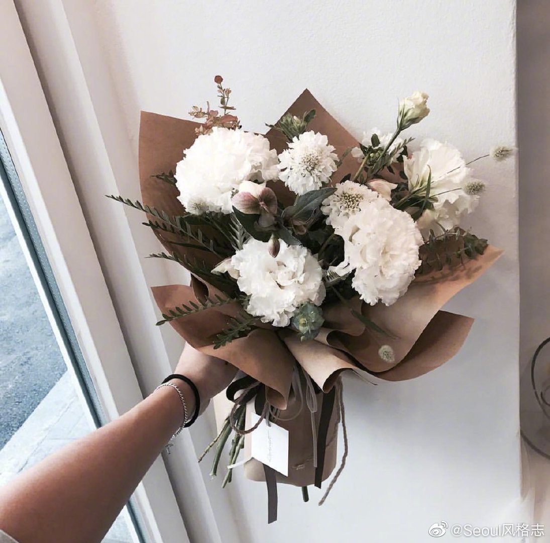 韩国性冷淡风花束,高冷女神范