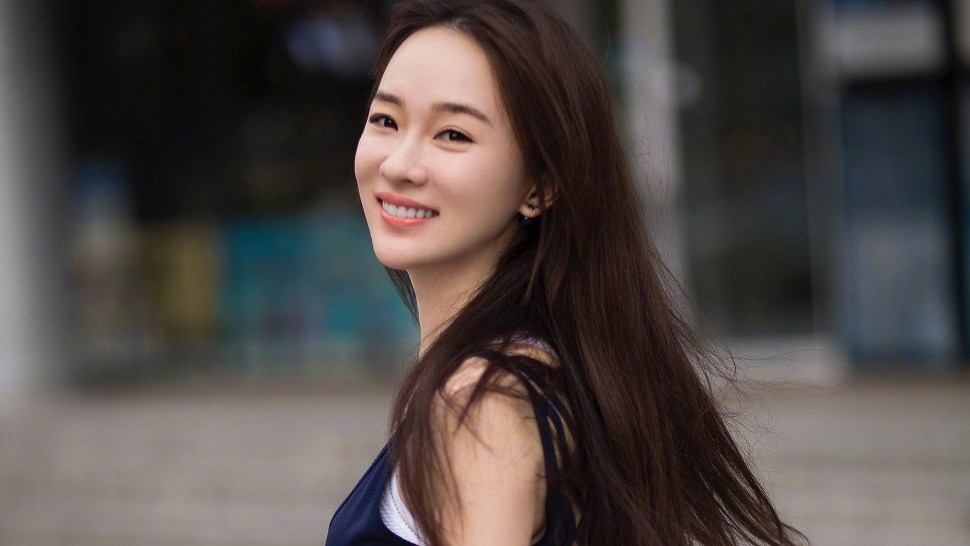 辣妈霍思燕教你穿出少女感,减龄时尚两不误