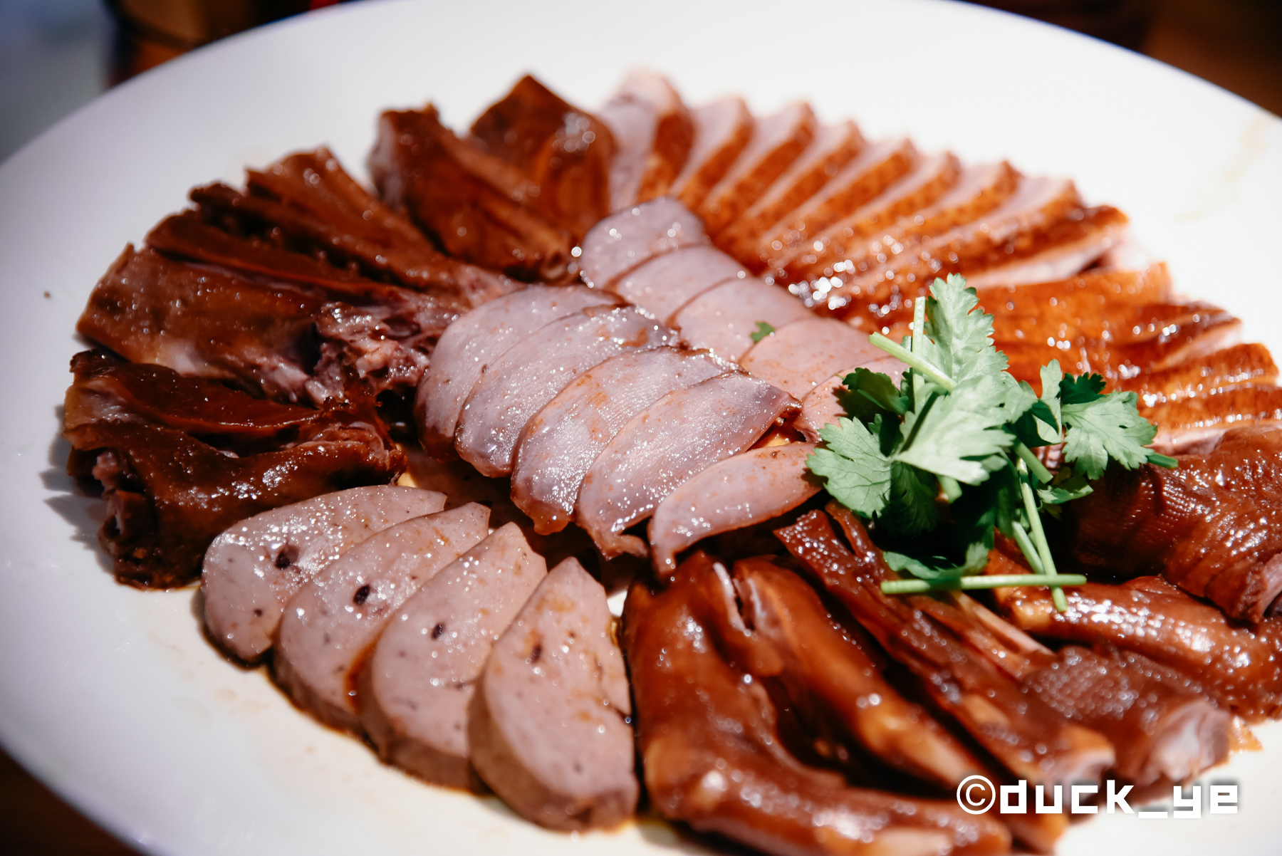 汕头不仅有牛肉,还有好吃的卤鹅呀!厦门人也能吃上了