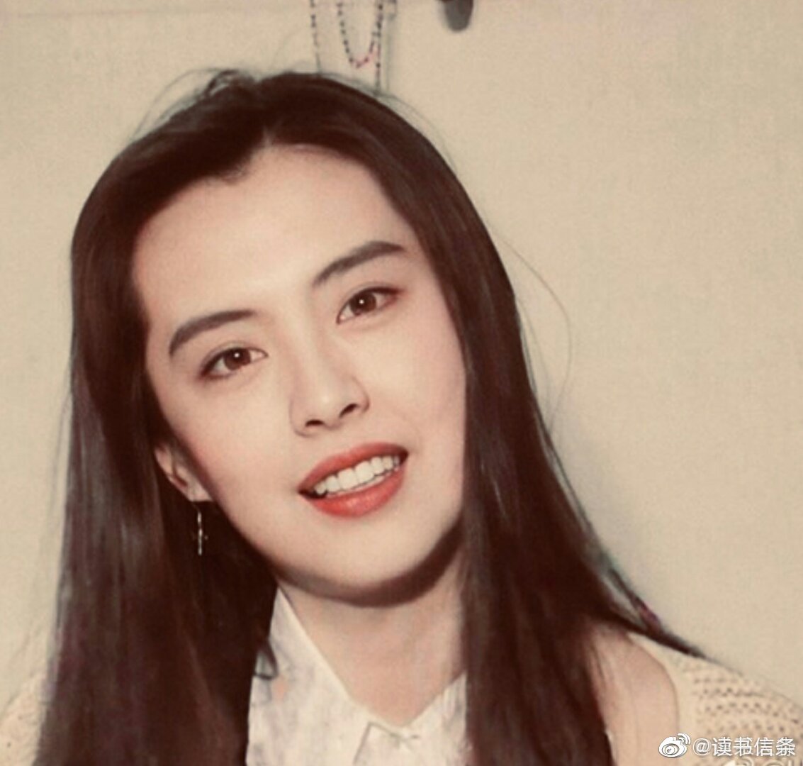 祖贤穿衣记忆中的惊鸿一瞥有没有让你着迷