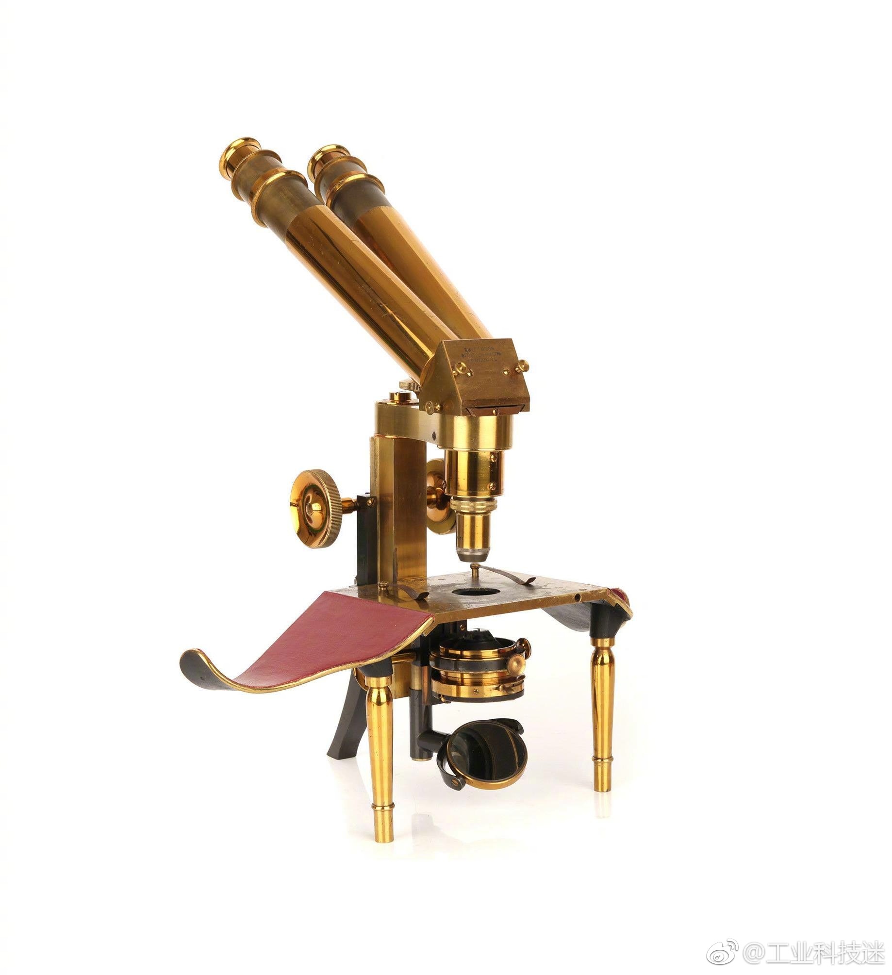 产于1890s年的一款双目解剖显微镜,伦敦
