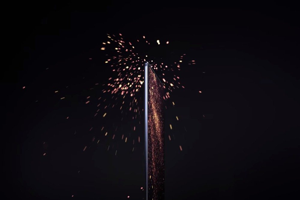 华为折叠屏5G手机演示:原来是这么折的