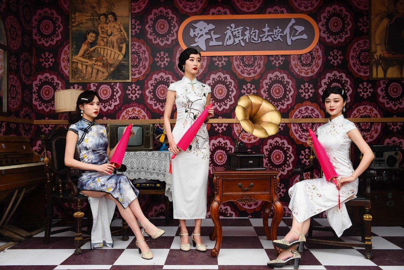 漫游成都96小时穿上旗袍去安仁民国街电车旗袍美食