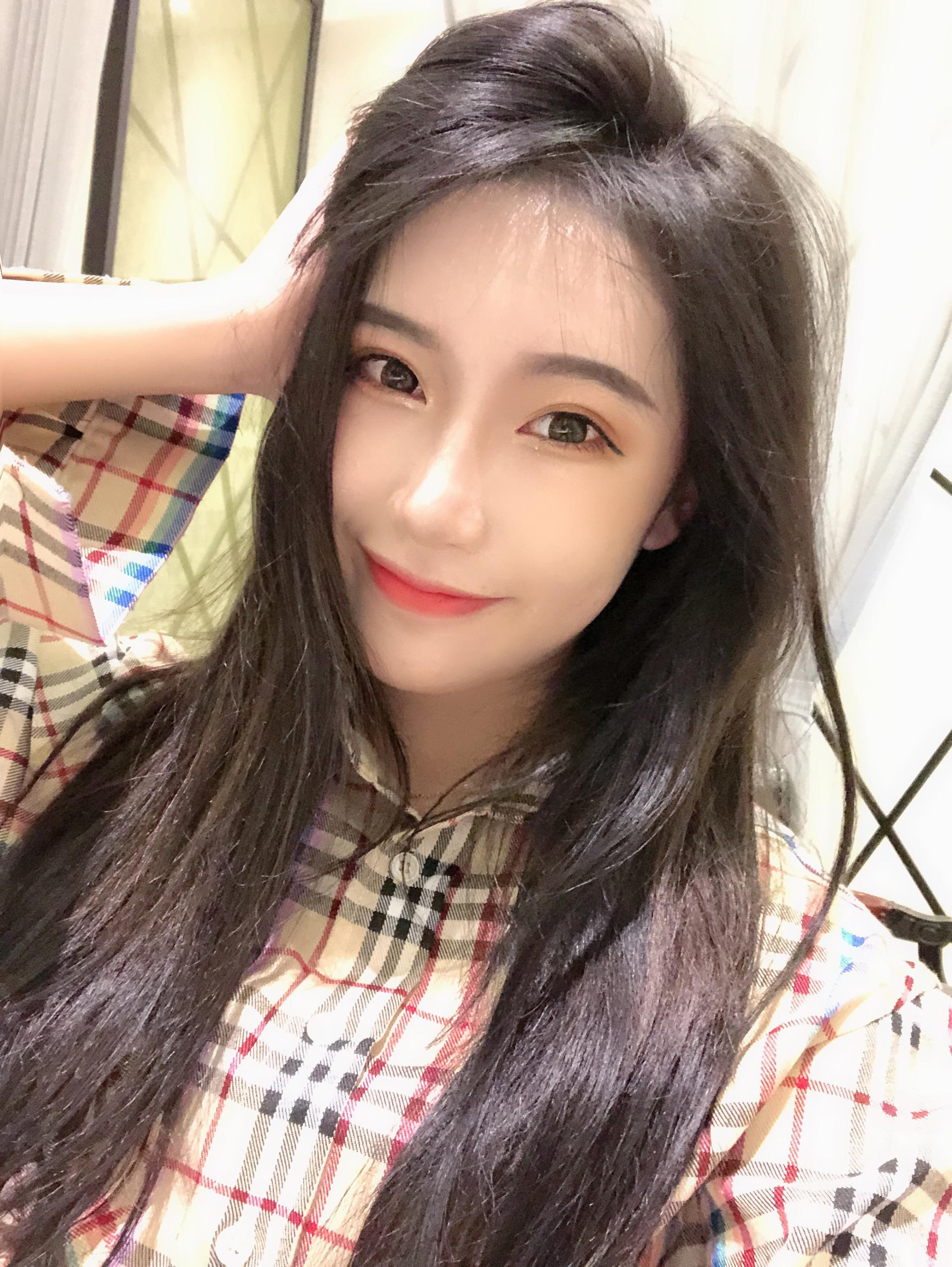 99年 四川师范大学表演系学生 爱笑的女孩儿