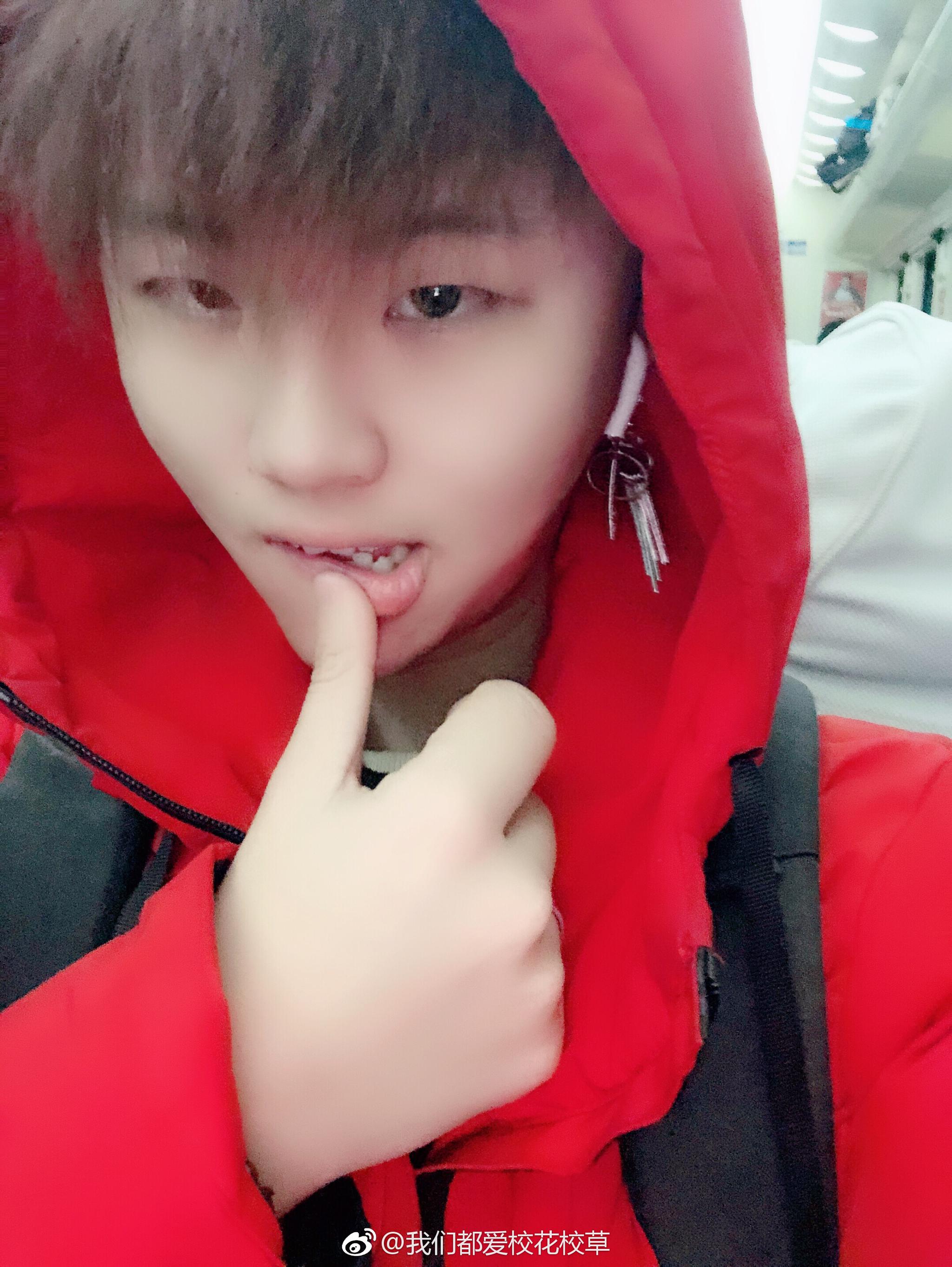 帅哥推荐|张梓淇|身高|帅哥_新浪新闻