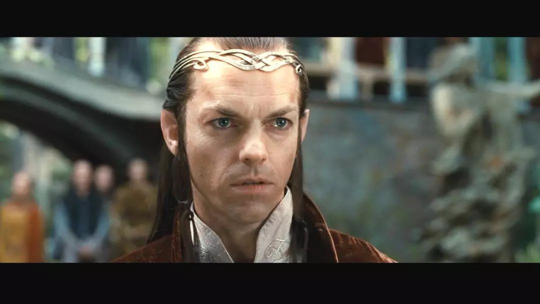 而果叔凭借系列中精灵领主埃尔隆德的角色重返大众视野.