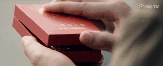 众所周知,荣立军功一直都是军人的荣誉和梦想,各类勋章,奖章也是全