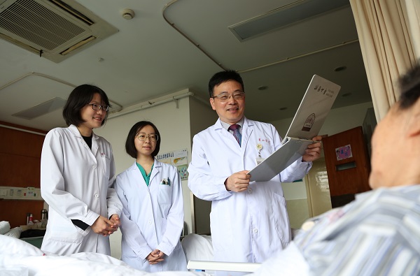 寻访申城名医华山医院邹强让每一个病人得到精心医治