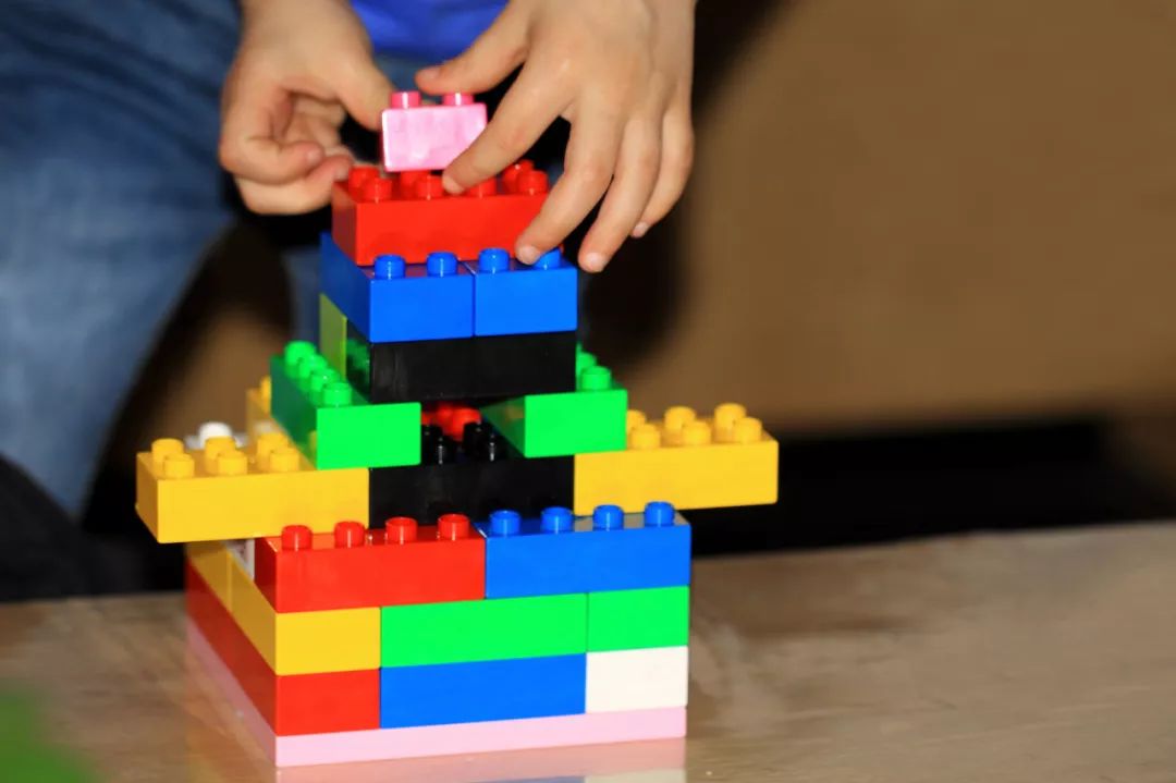 怎么自己创建一个网站