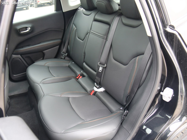 四缸/全系国六 Jeep指南者1.3T车型到店