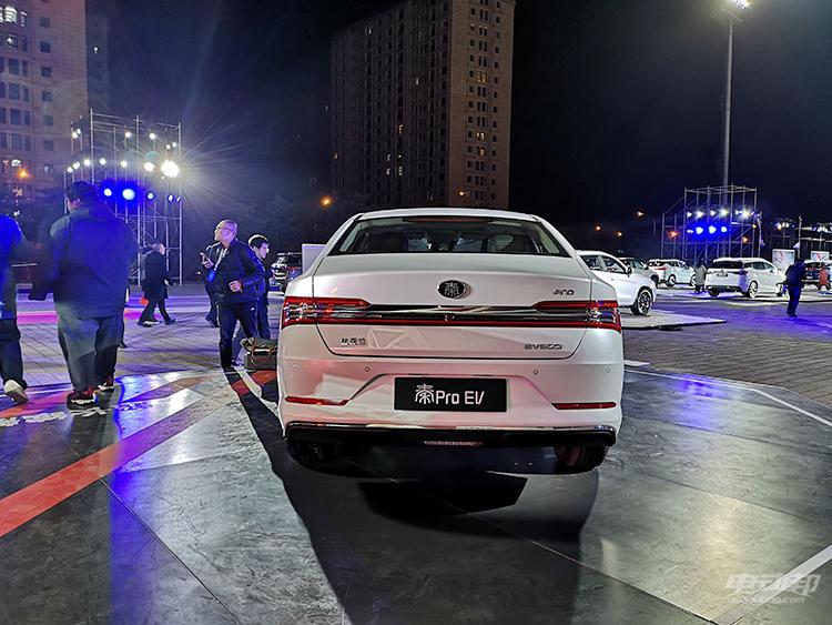 补贴后14.99万起，比亚迪秦Pro EV超能版配置曝光