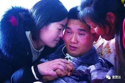 一场迟到4年的婚礼张娟无悔守护植物人丈夫今披嫁衣终圆婚礼梦