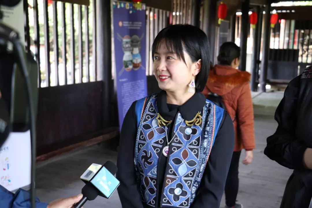 怀化学院侗锦织造技艺研培作品成果展成功举办