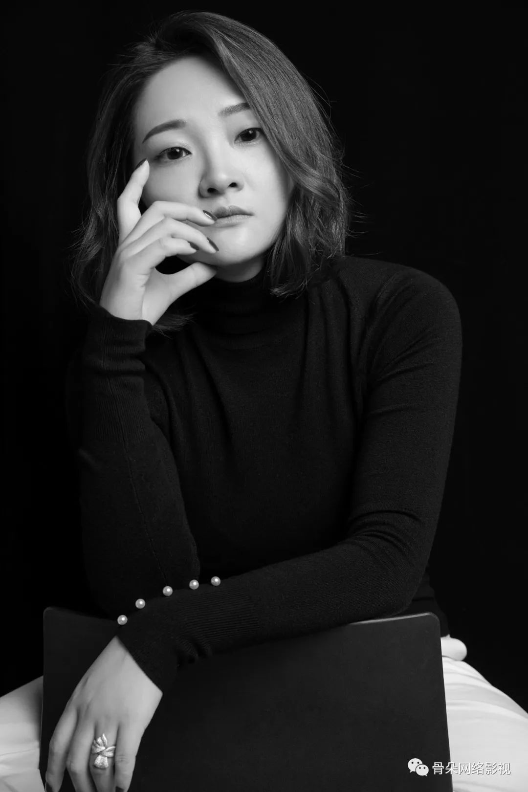 《我只喜欢你》:倒叙,扩容,f君言默和乔一的小确