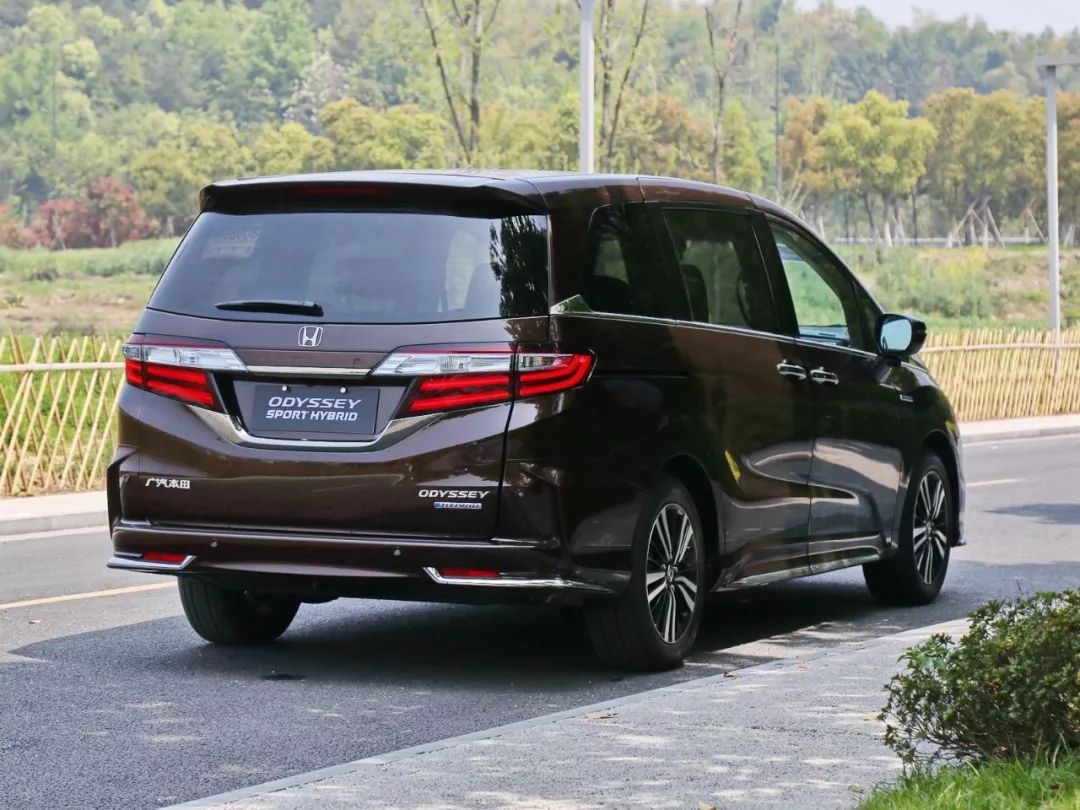 奶爸必看！这台全新大空间7座车，值不值得买看完就知道了