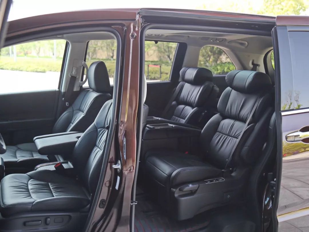 奶爸必看！这台全新大空间7座车，值不值得买看完就知道了