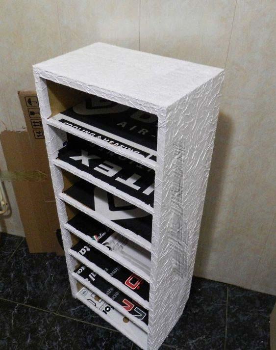 巧手老爸改造快递纸壳箱,没花一分钱,却白得一个收纳柜,实用!