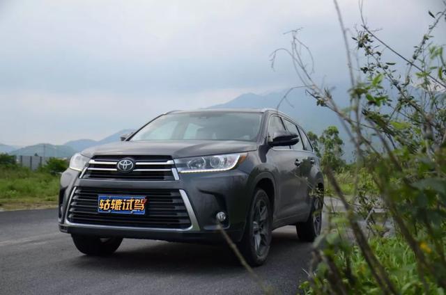 听说汉兰达要换代了，我特地借了台现款做个“云对比”