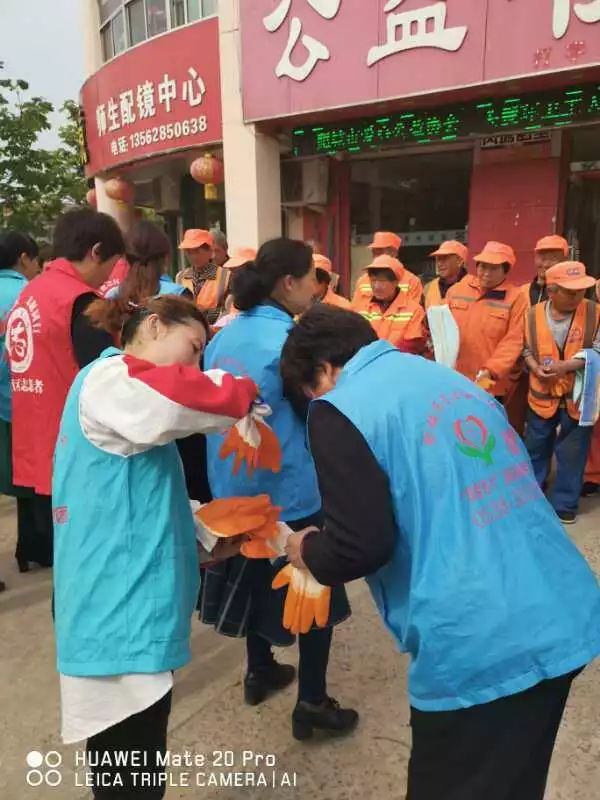 壹粉"徐衍东"肥城市新时代文明实践:环卫工人,你们辛苦了!