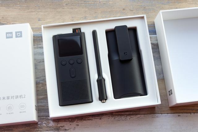 通话距离远待机时间长小米米家对讲机2上手体验