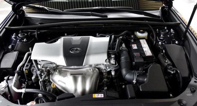 雷克萨斯ES月销破万，就算没有优惠，还是有很多人买