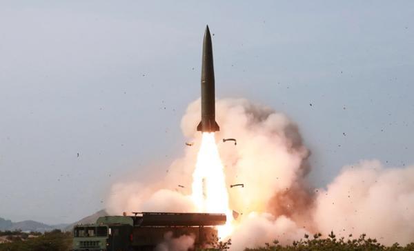 朝鲜公布的火力打击训练照片