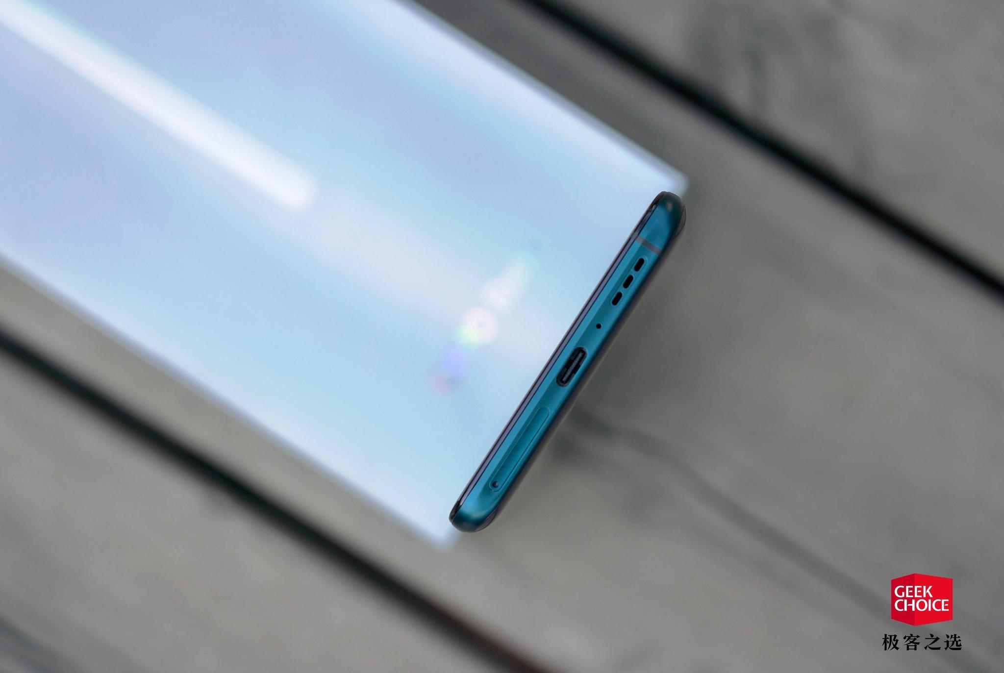 opporeno10倍变焦版体验真全面屏骁龙8553999元起的全能安卓旗舰