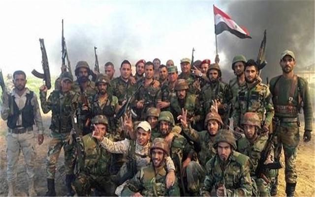 　　在叙利亚作战的黎巴嫩真主党，伊朗资助了大量叙利亚和伊拉克的什叶派武装民兵，这些民兵在叙利亚内战期间曾和美军发生直接冲突 图源：社交媒体