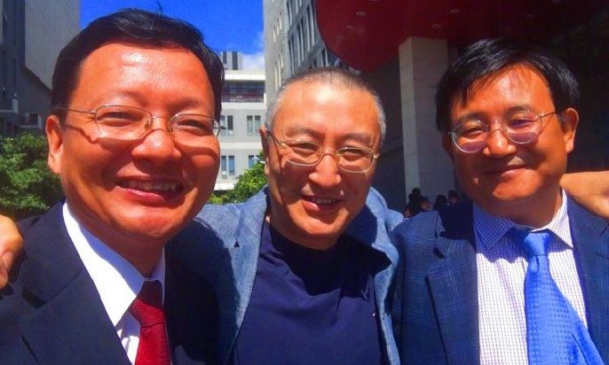 期待中……尊敬的@天狼50陈浩老师准备下午收盘后加入多军,还有一位