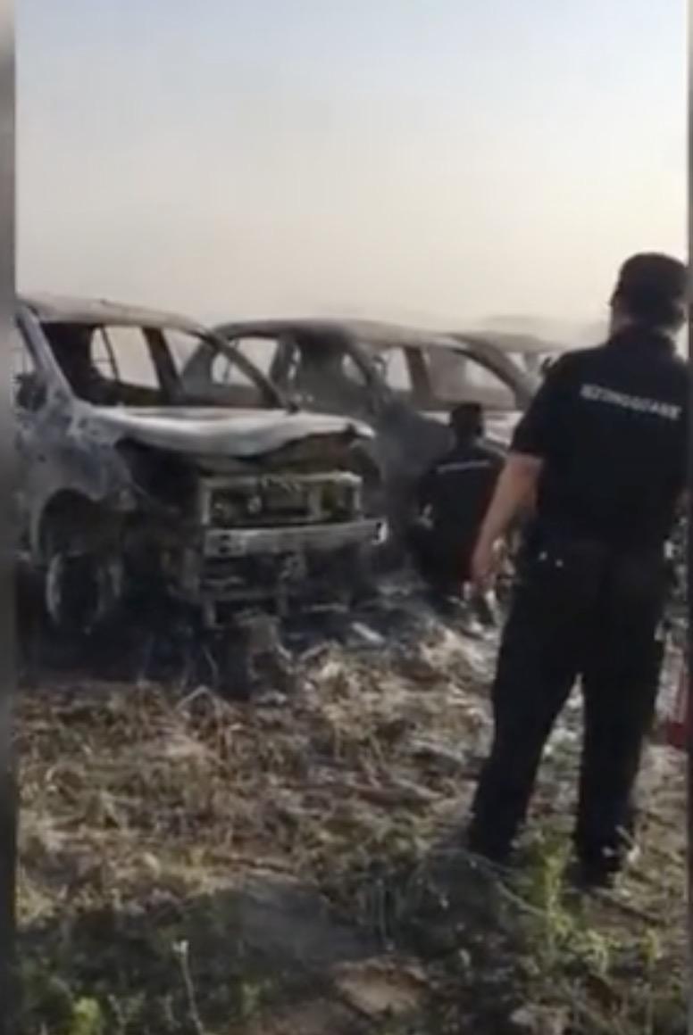 热点丨电动车“叕”烧了8辆，这把“火”怎么办？