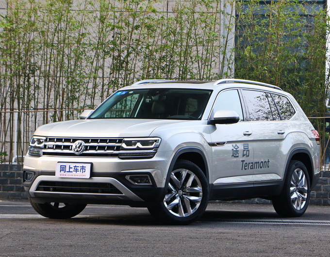 30万元预算，要买一辆第三排能坐成年人的大SUV，怎么选？