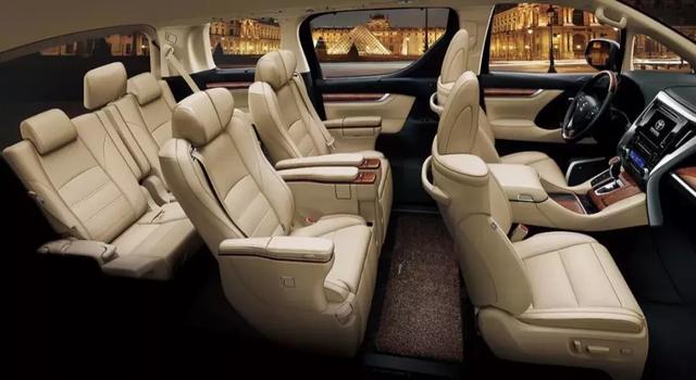 傻傻分不清埃尔法/威尔法/LM？三分钟让你认清这三辆豪华MPV